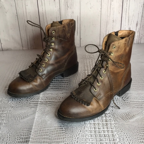 Ariat Shoes - Ariat  women’s Heritage  Lacer 11 western cowboys